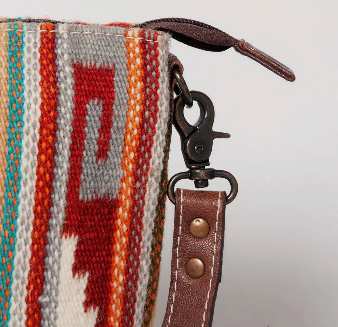 Western Crossbody (Tan Multi)