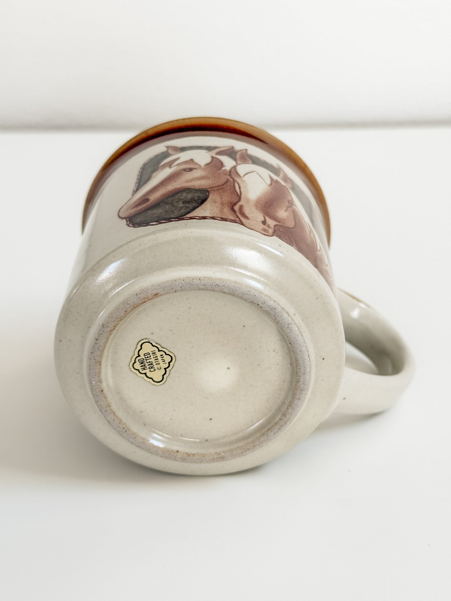 Vintage Horse Mug (Brown Rim)