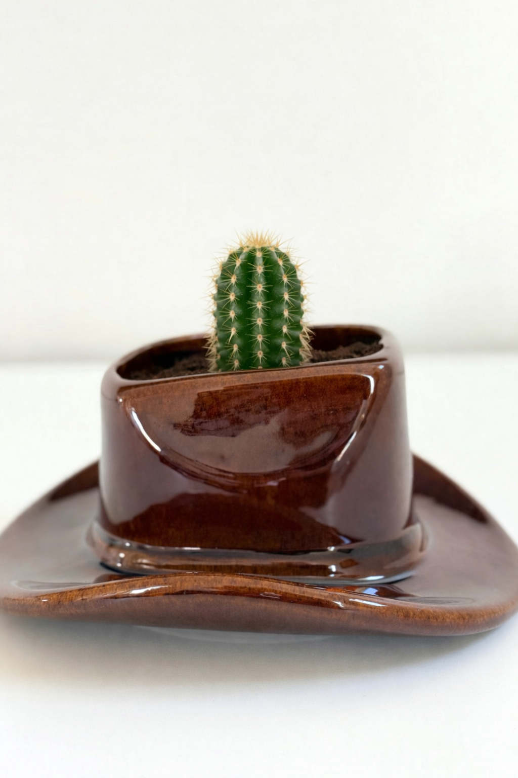 Vintage 1960s Haeger brown ceramic cowboy hat planter made in USA
