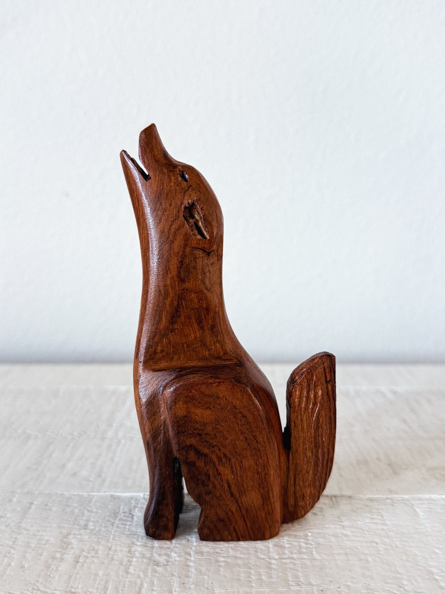 Ironwood Coyote (medium)