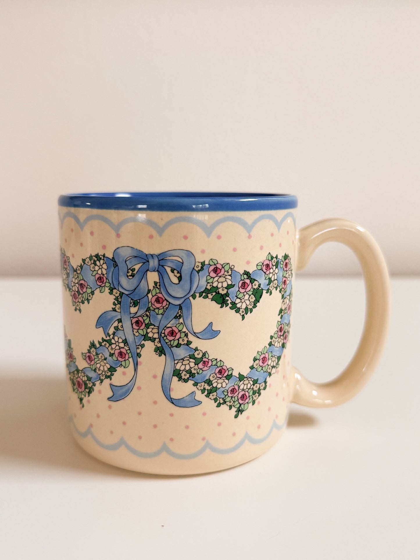 Vintage Hearts and Bows Mug