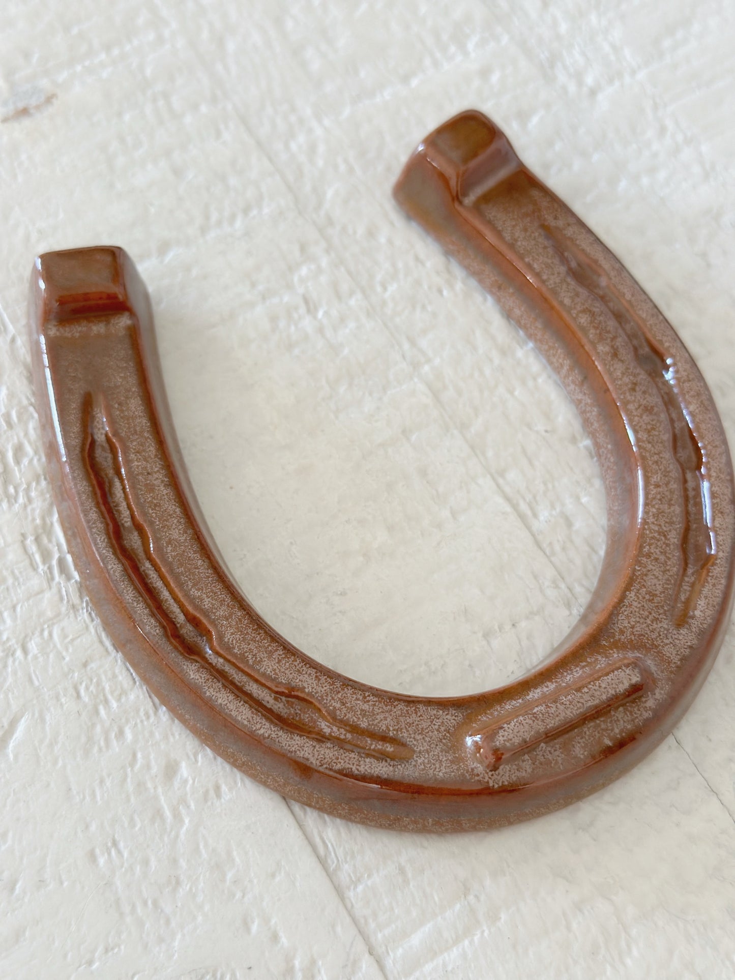 Vintage Frankoma Horseshoe (Plainsman Brown)