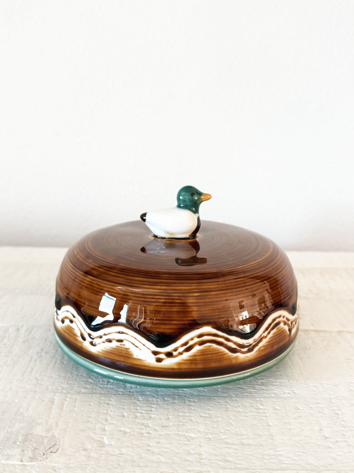 Stoneware Duck round butter dish