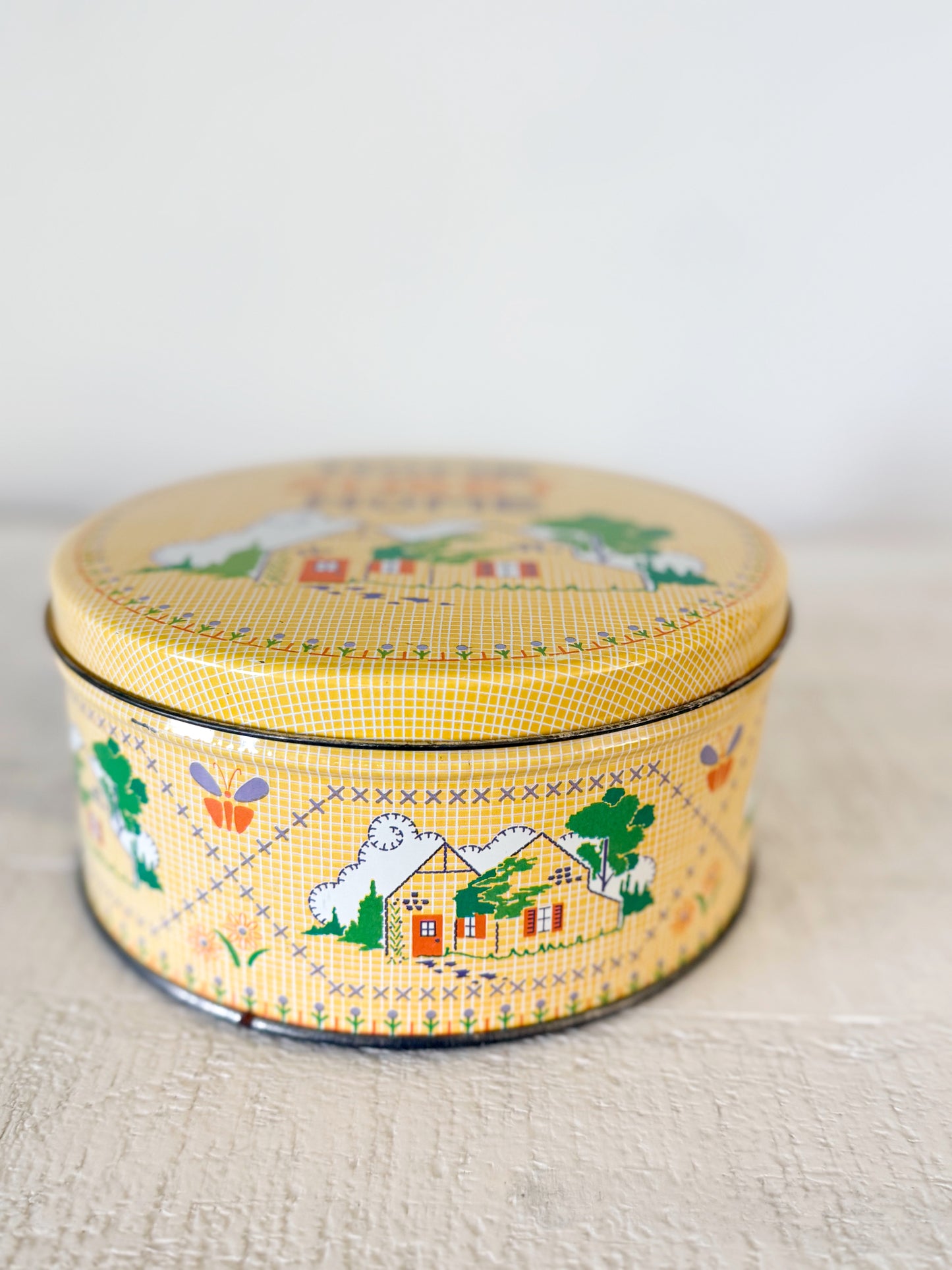 Vintage Home Sweet Home Tin