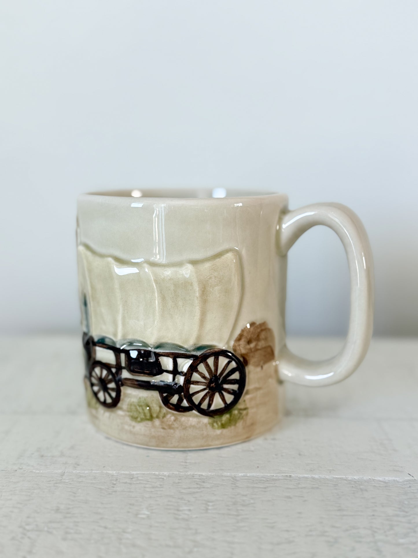 Vintage Covered Wagon Mug (read)