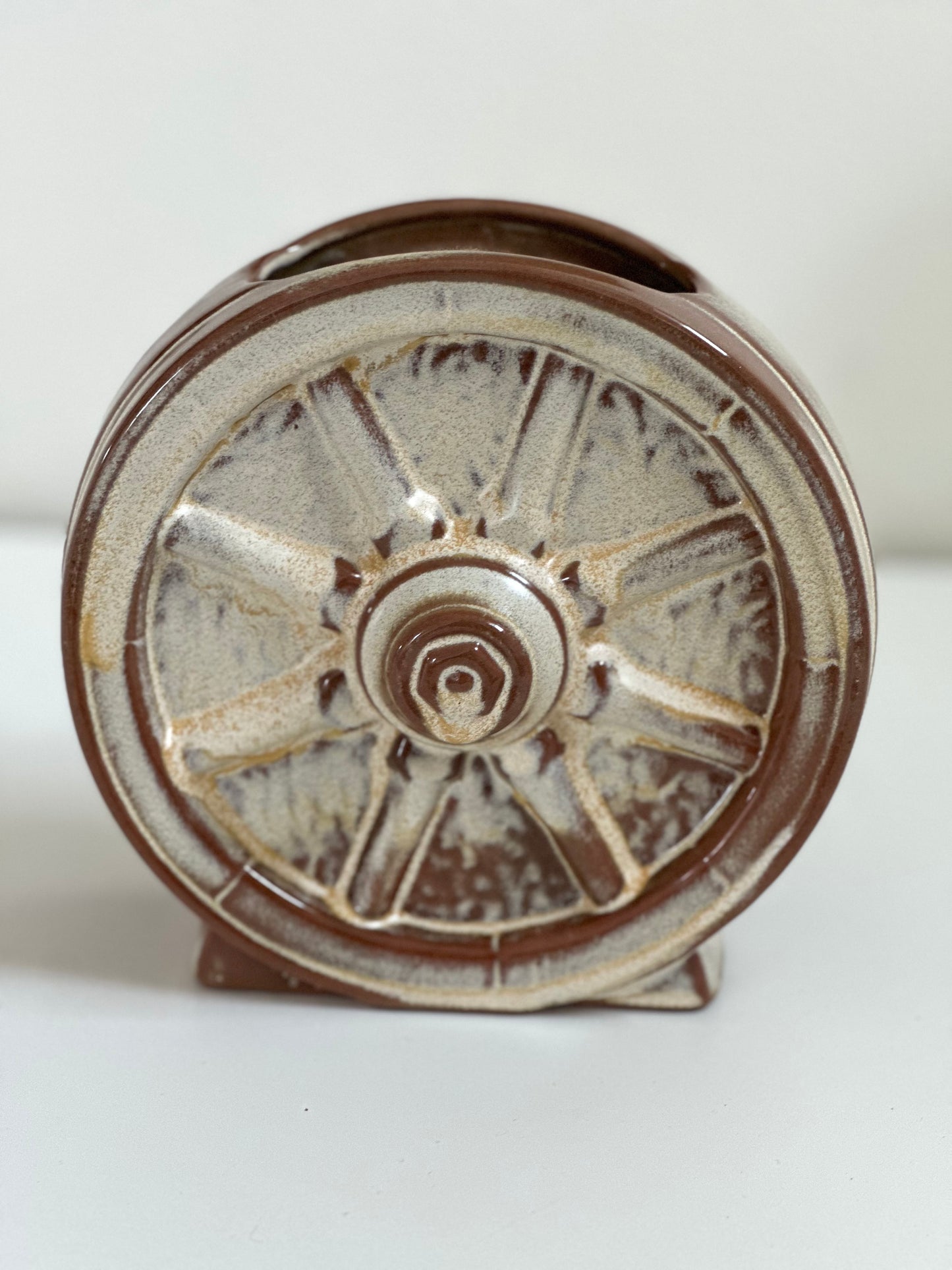 Vintage Frankoma Wagon Wheel Vase