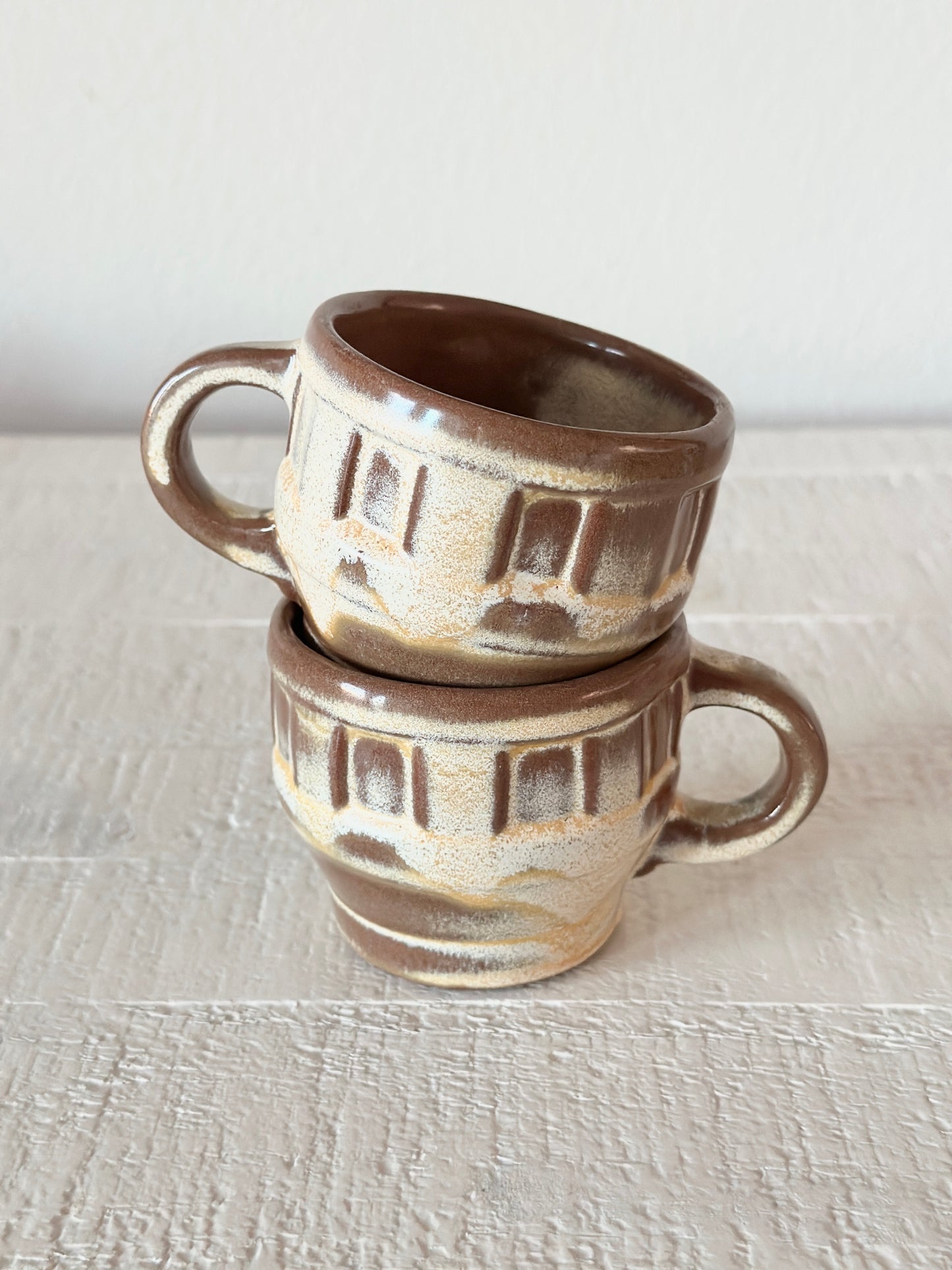 Frankoma Wagon Wheel Mug Set