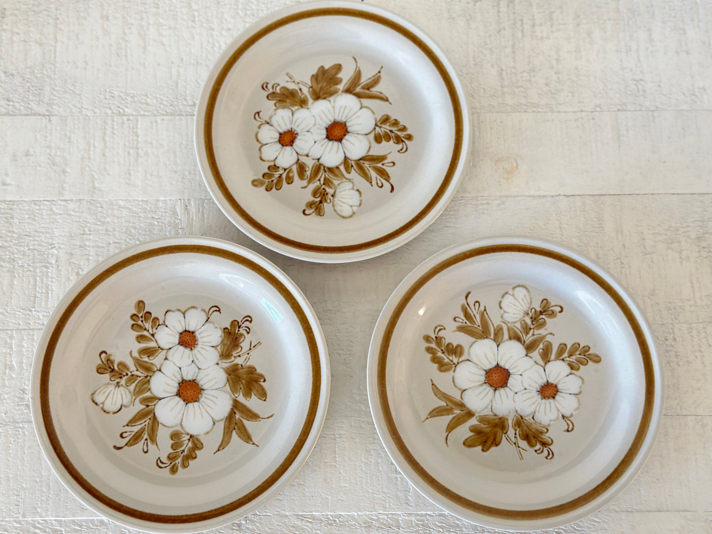 Vintage Floral Bread Plate