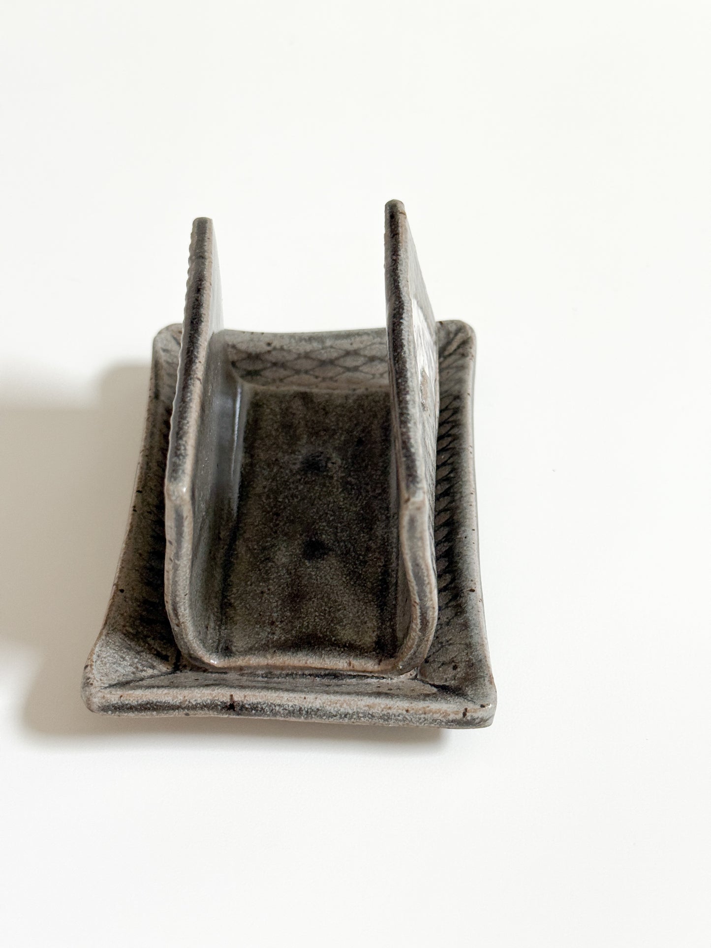 White Horse Stoneware Sponge Holder