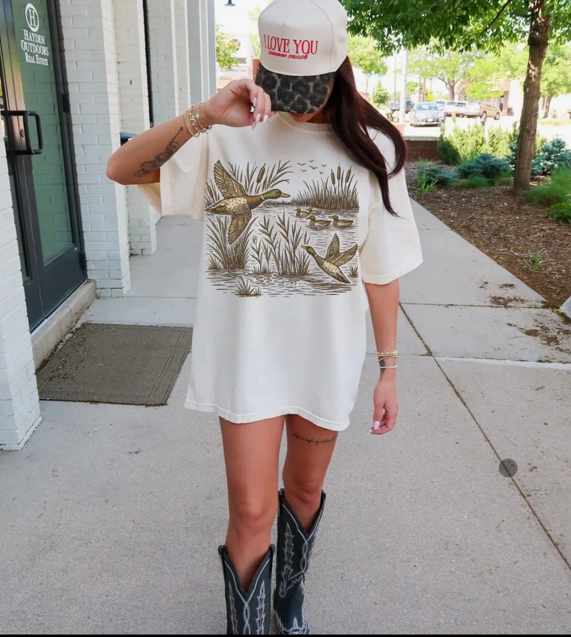 Vintage Style Duck Tee