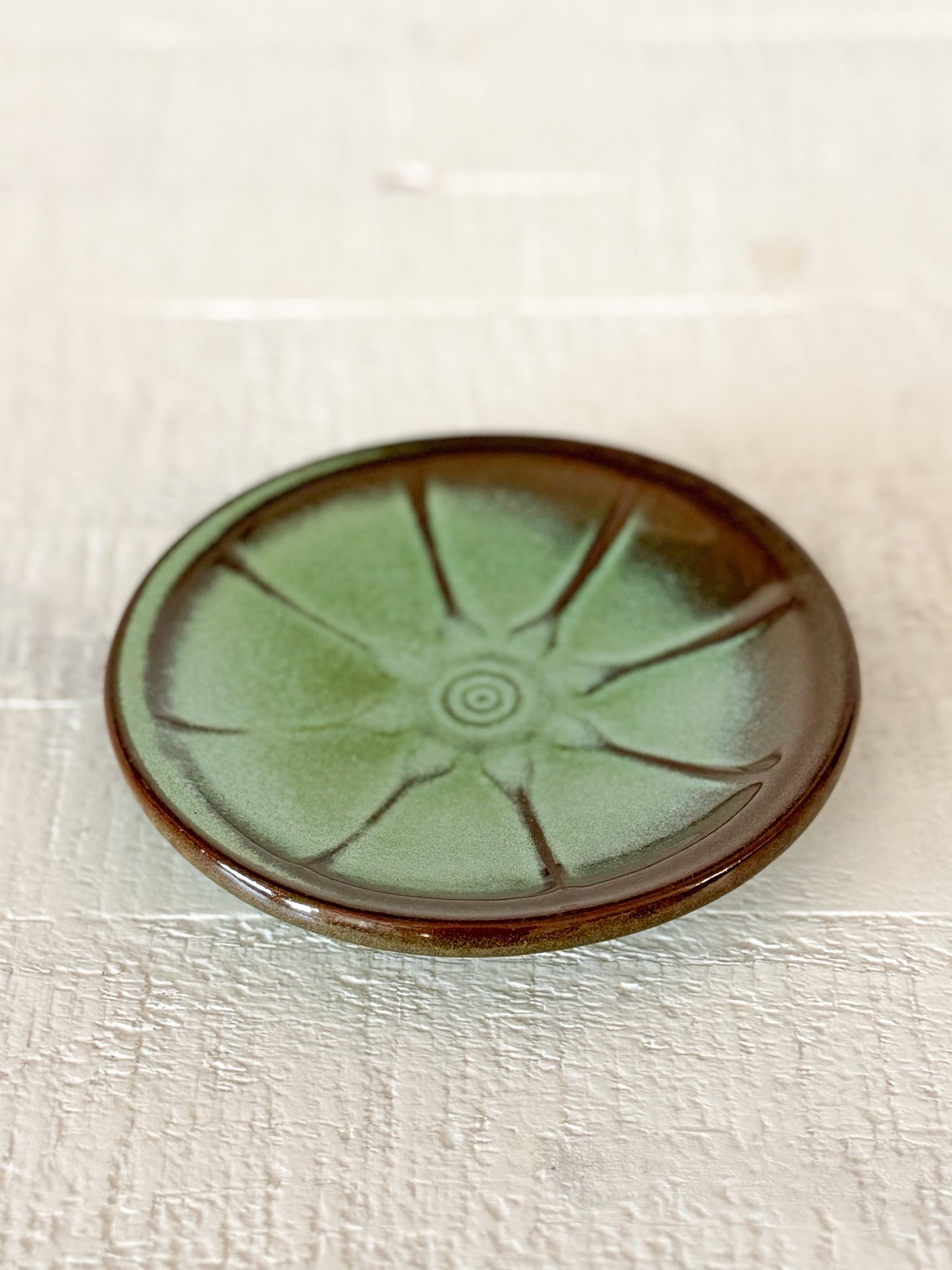 Vintage Frankoma Wagon Wheel Plate (Small)