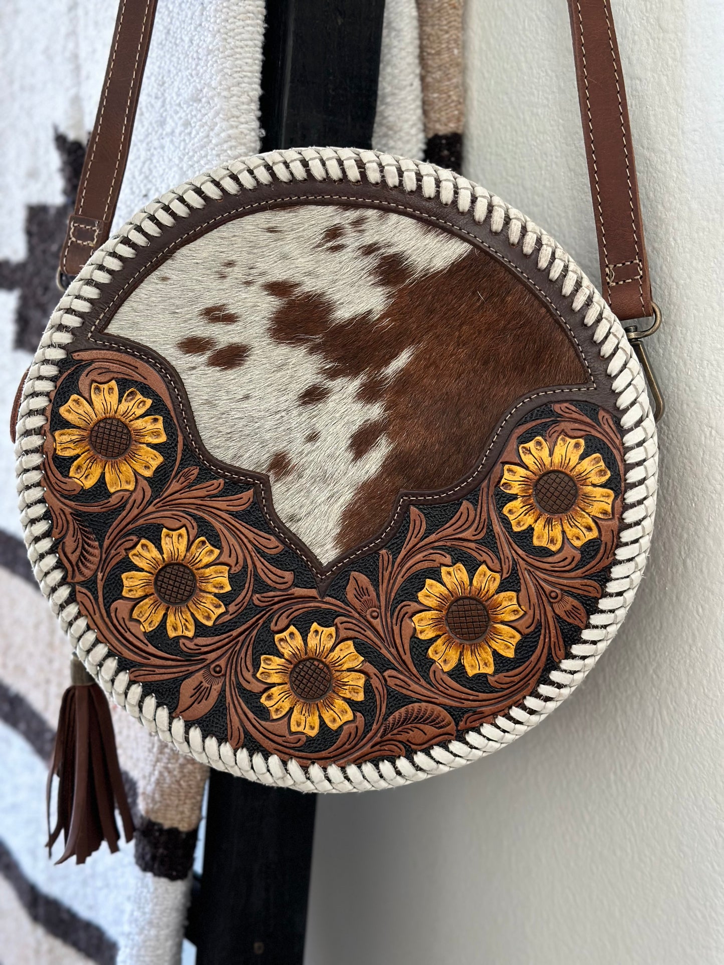 The Sunflower Round Bag