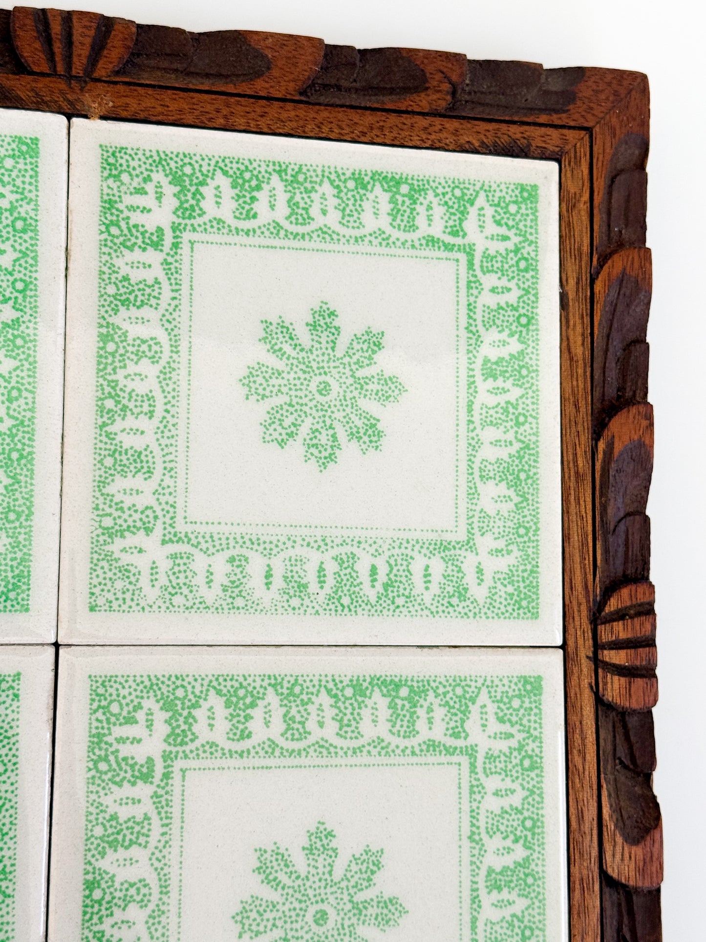 Vintage Tile Tray/Trivet