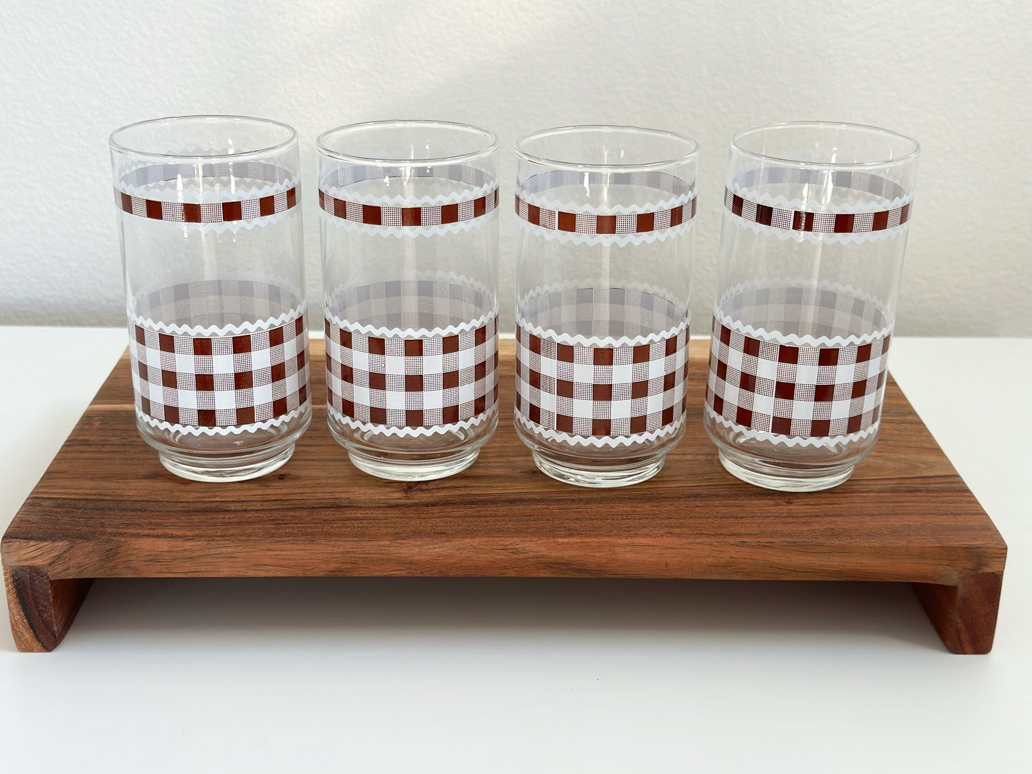 Vintage Gingham Drinking Glass Set