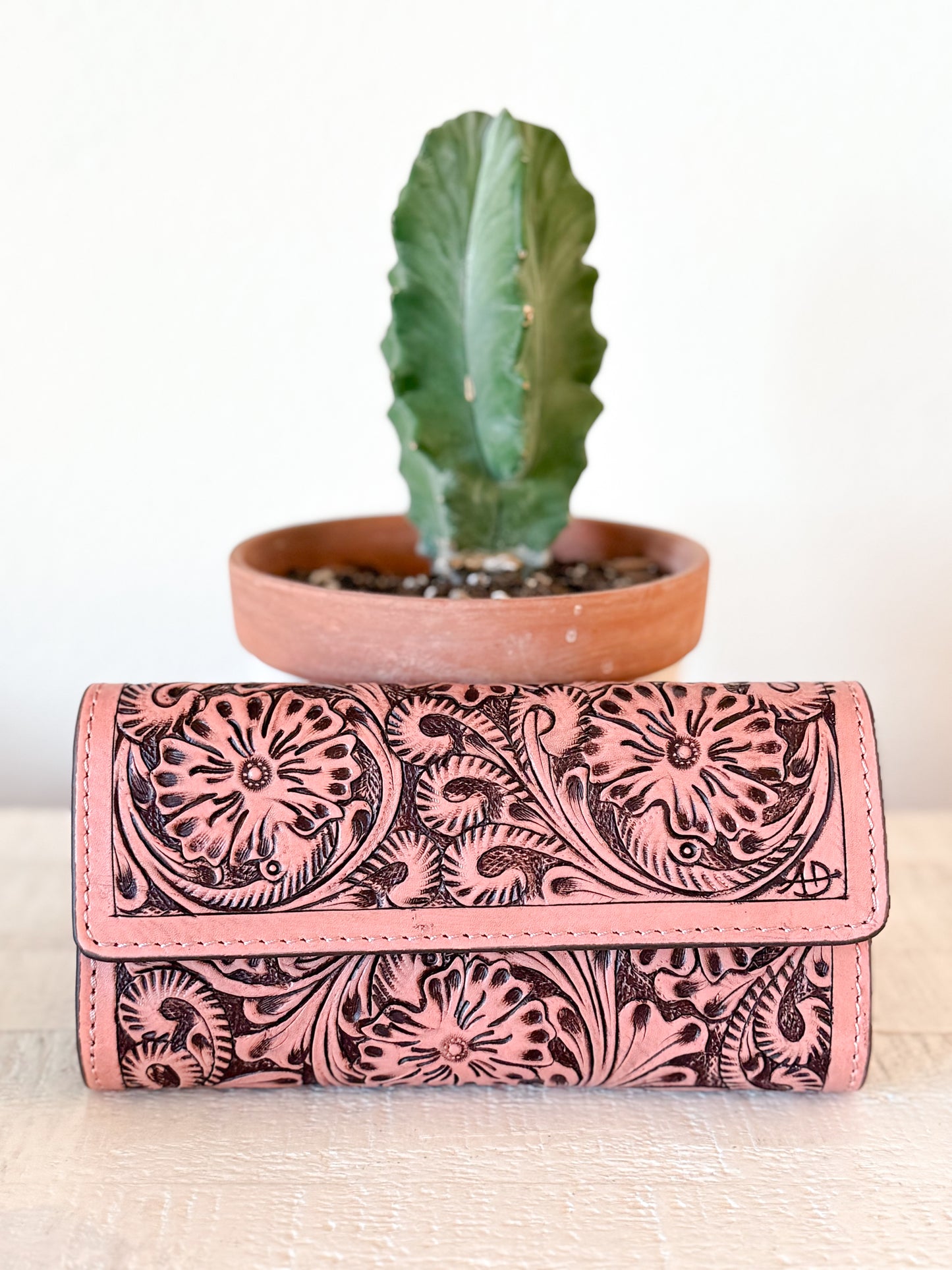 The Pinky Wallet