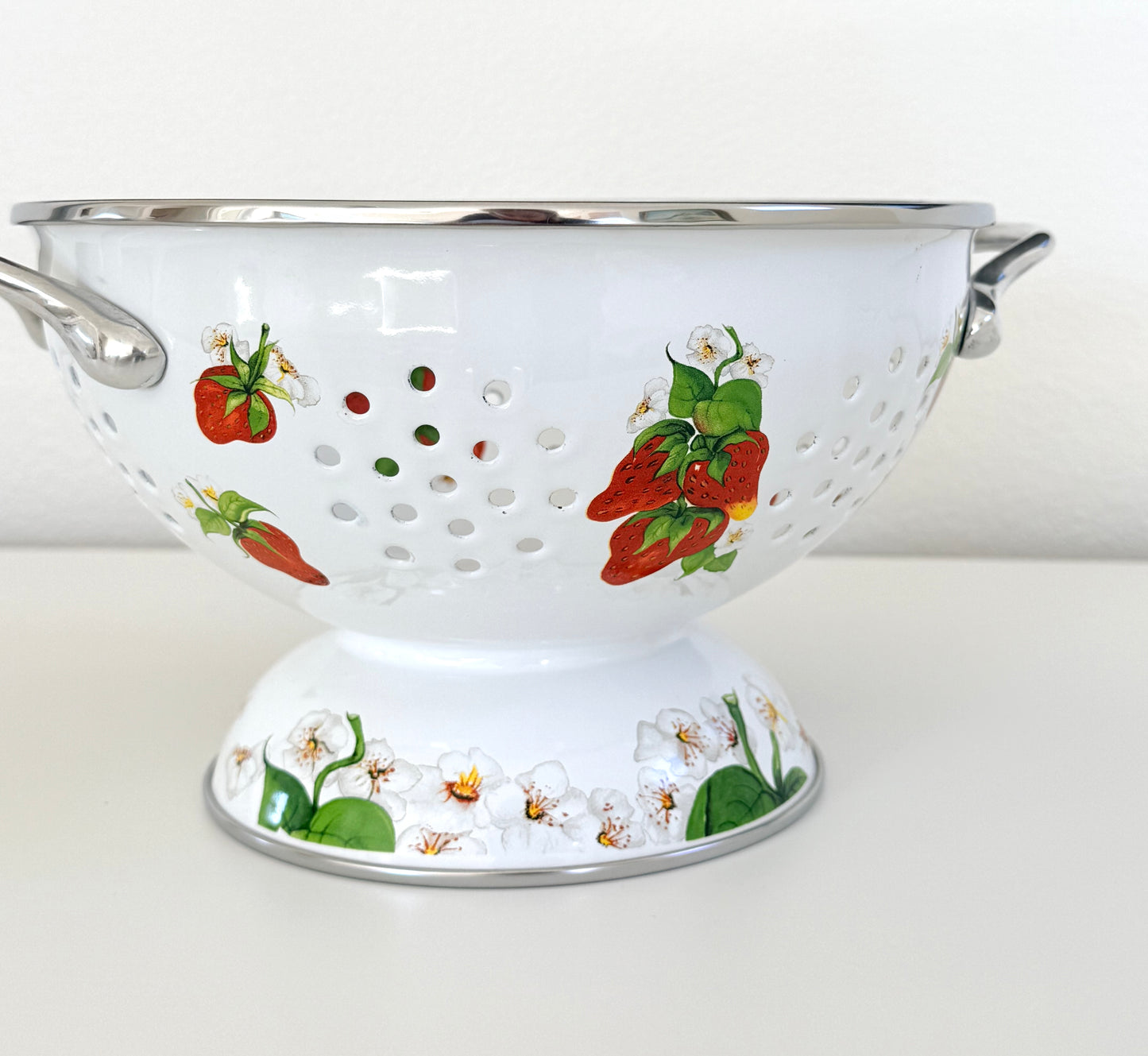Vintage Strawberry Colander