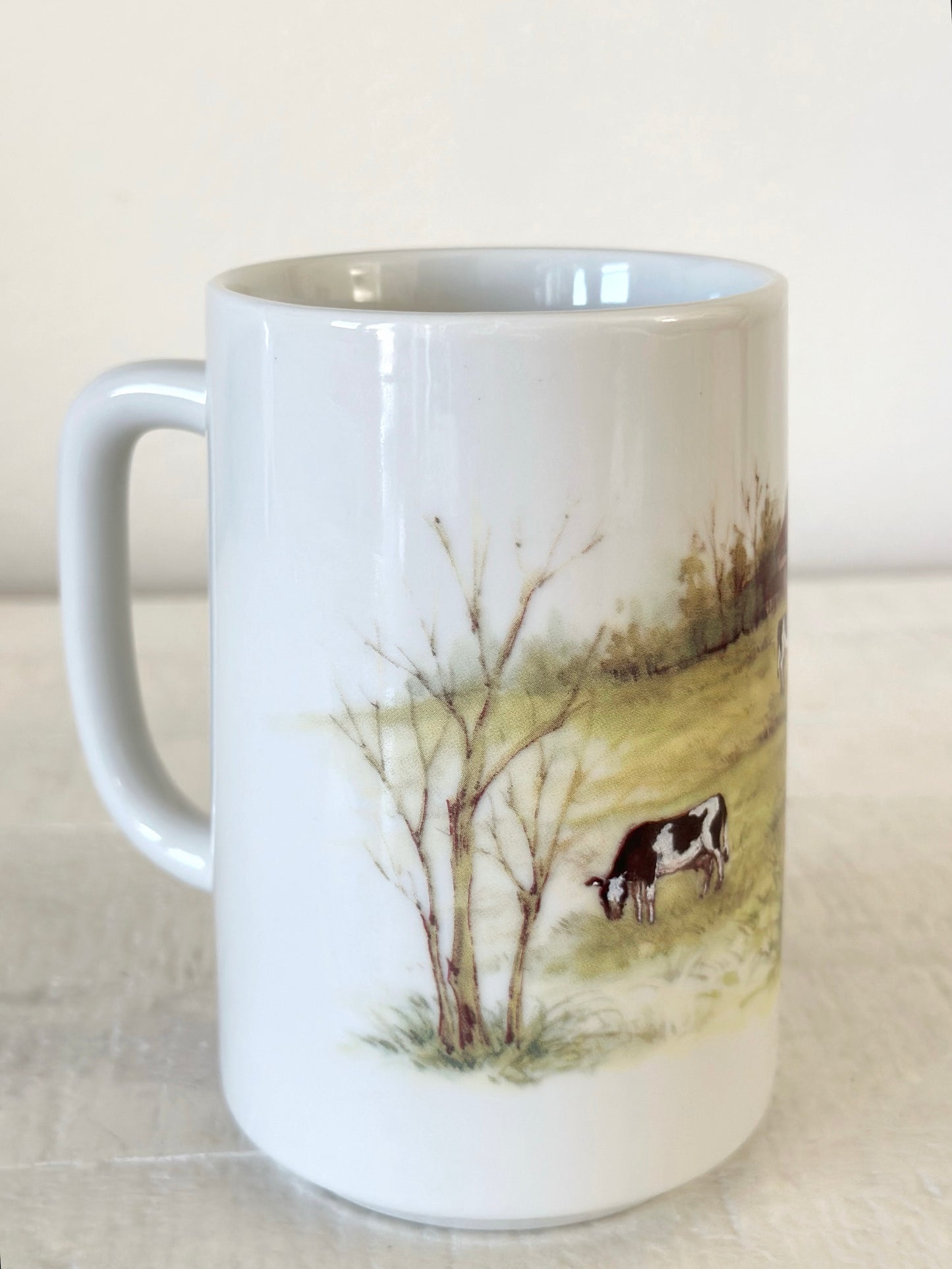 Vintage Mama Cow Mug (Large)