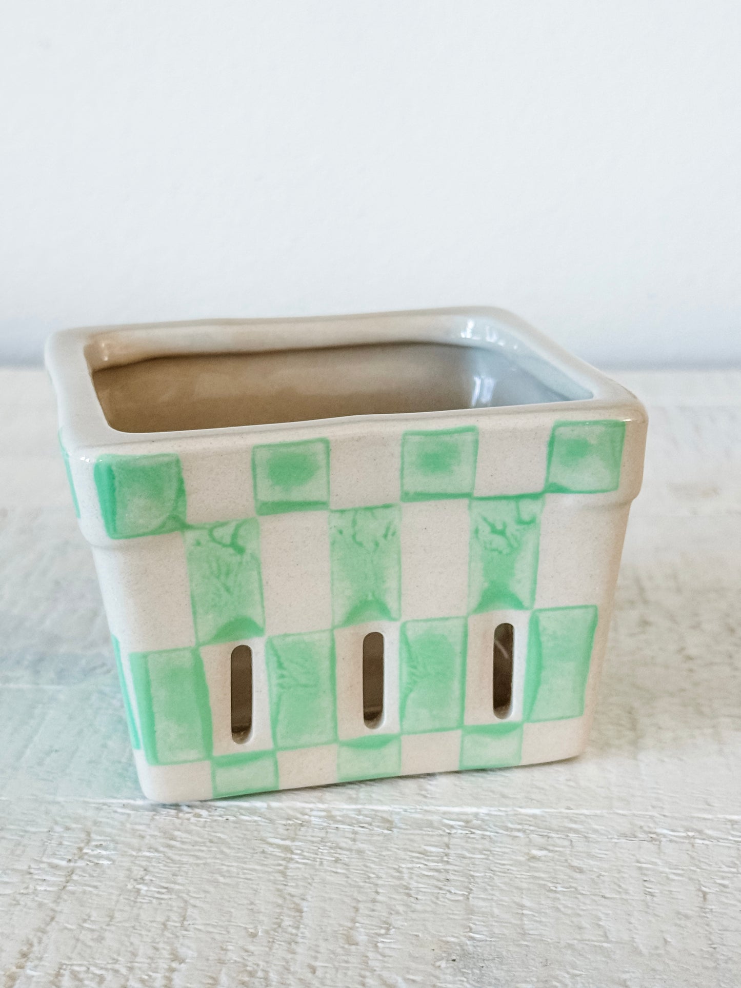 Stoneware Berry Basket