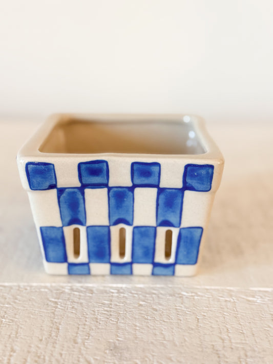 Stoneware Berry Basket