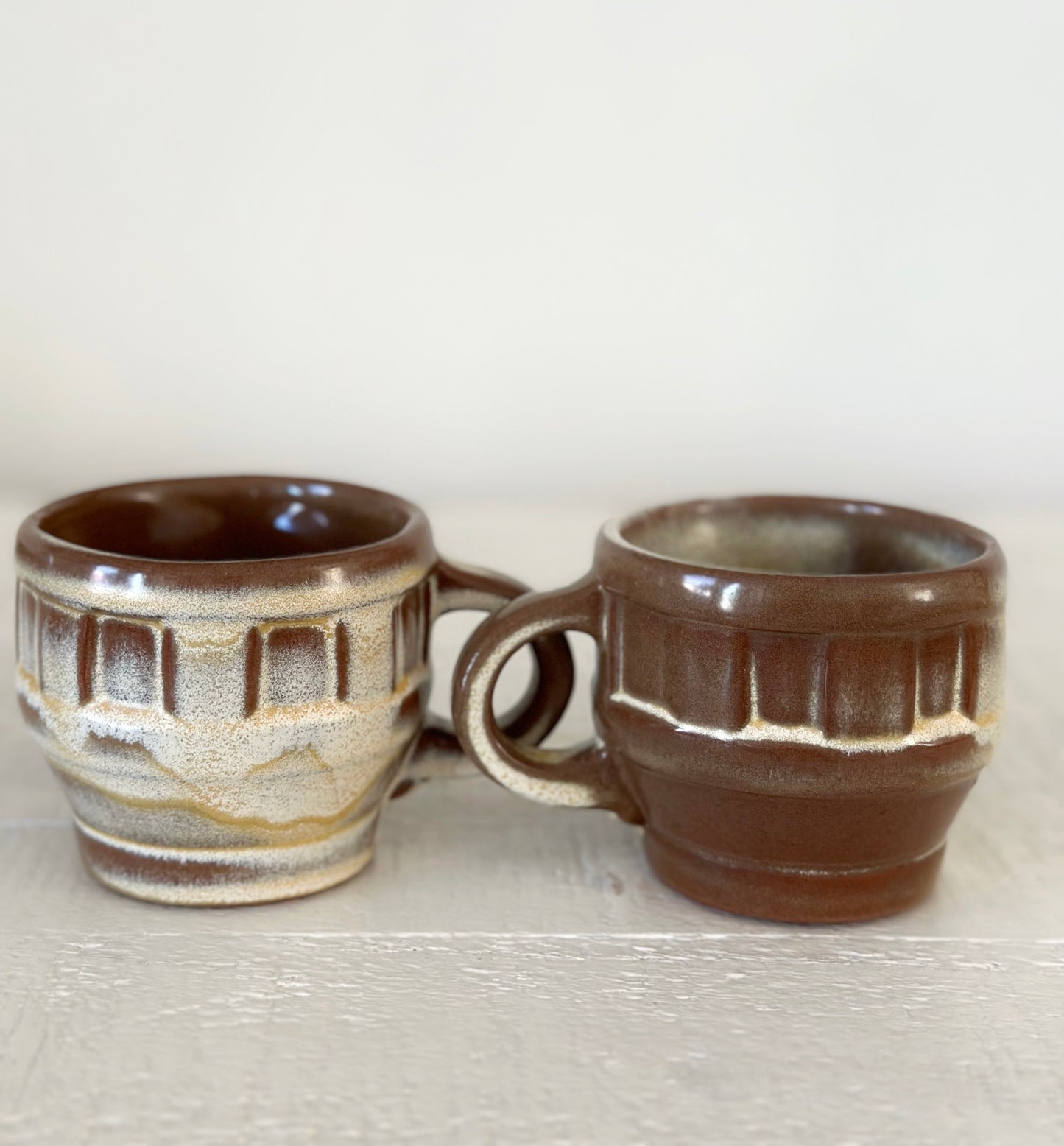 Frankoma Wagon Wheel Mug Set