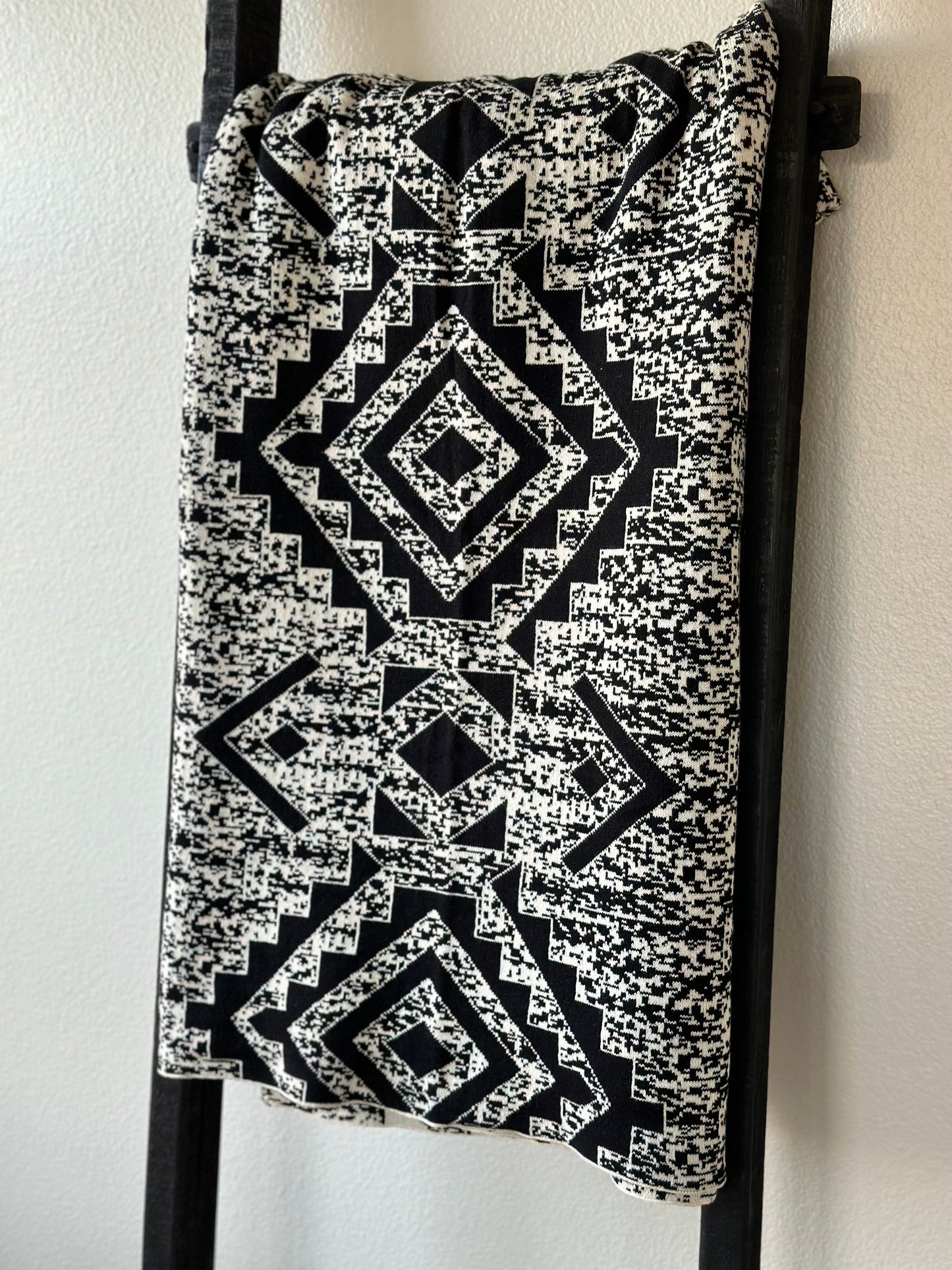 Cotton Diamond Aztec Throw ~SALE~